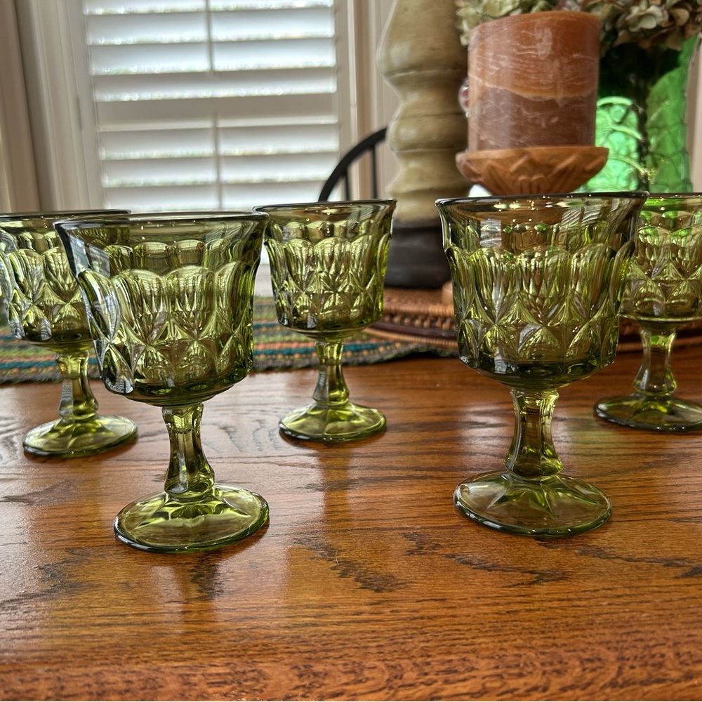 Noritake Perspective Vintage Green Goblet Glasses Set